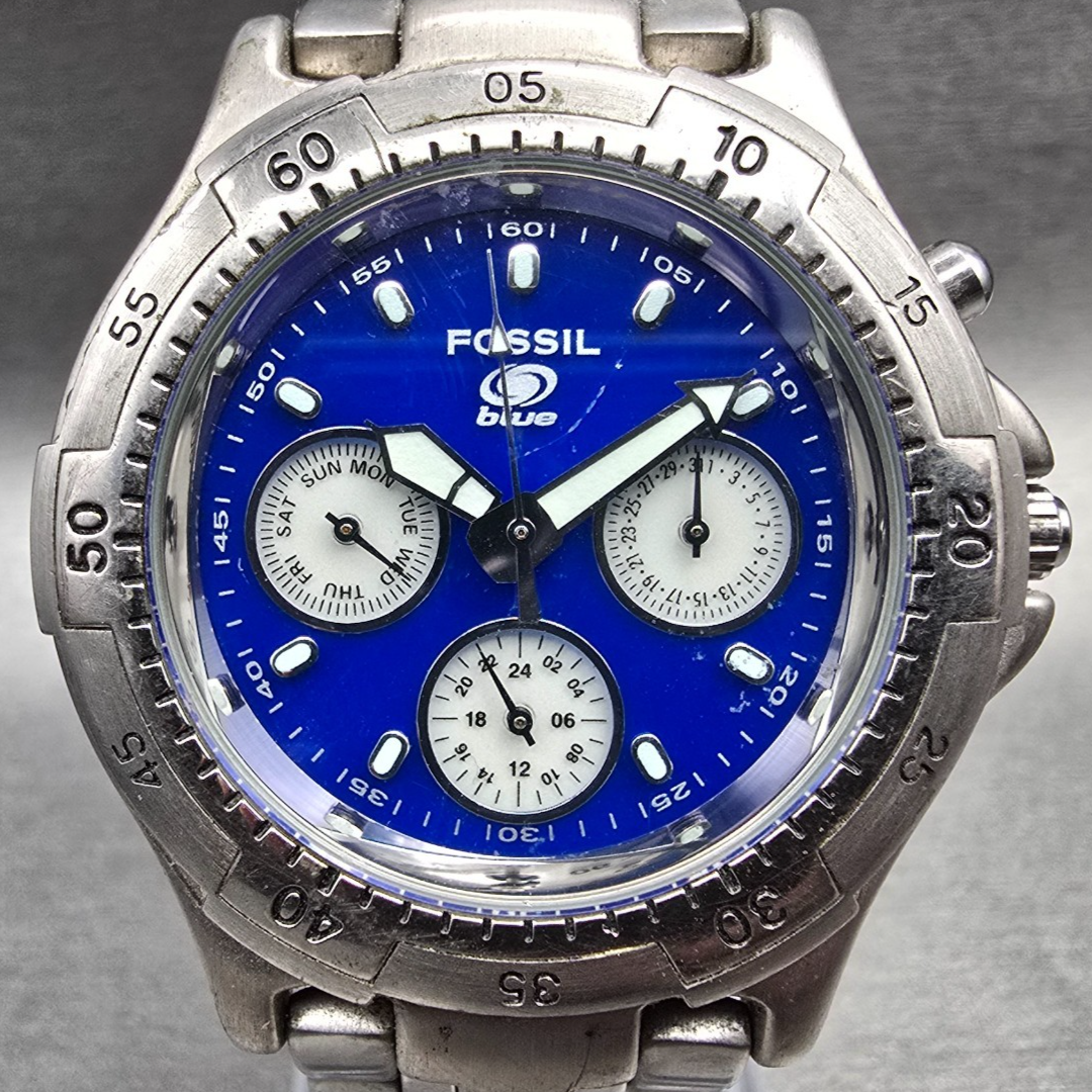 Fossil Blue Dive Watch Men 39mm Blue Dial Silver Tone Daydate BQ-9031 New Batt1