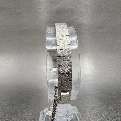 VTG Citizen CQ Watch Women 17mm Silver Dial Silver Tone Oval New Battery