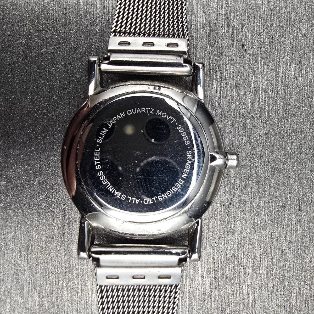 Skagen Watch Women 27mm Silver Dial Silver Tone Round Mesh Band 39SSS New Batt10