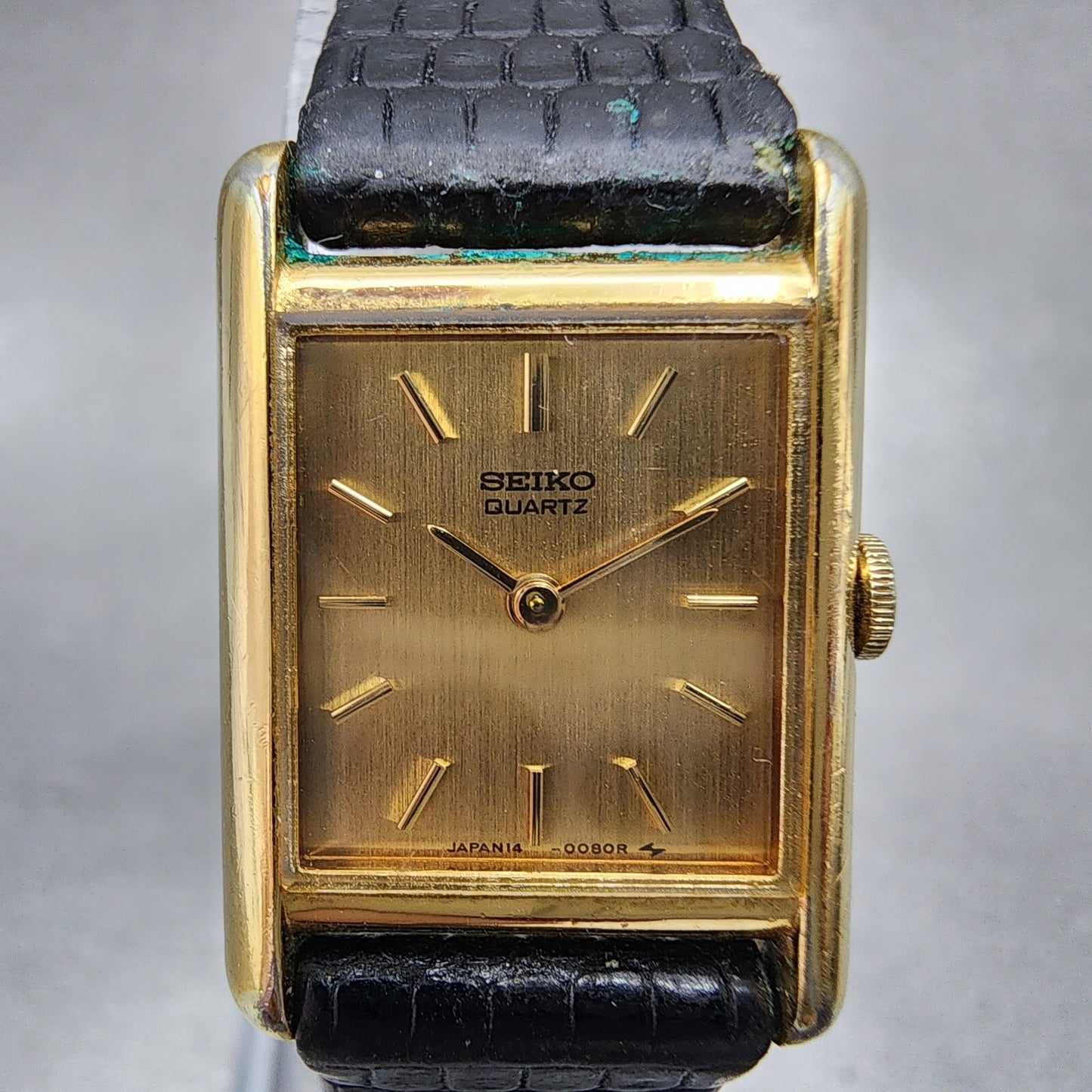 Seiko Tank Watch Women 18mm Gold Dial Gold Tone Rectangle 14005039 New Battery1