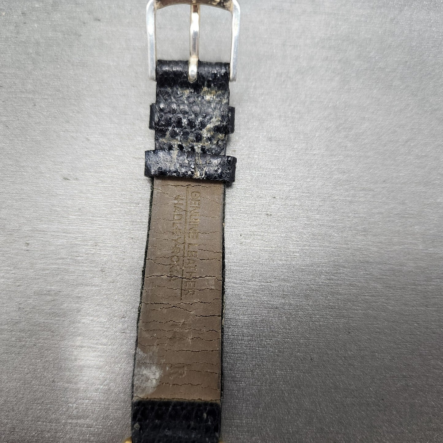 Seiko Tank Watch Women 17mm White Dial Gold Tone Rectangle 2c205019 New Battery11