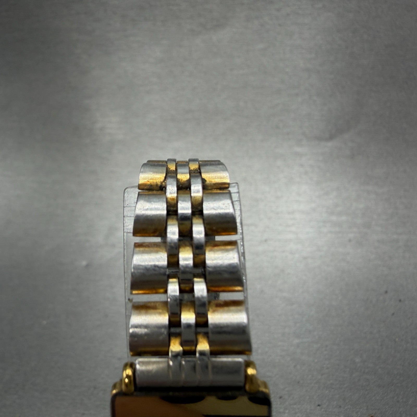 Rado Florence Tank Watch Women 18mm MOP Dial Gold Tone 153.3606.2 New Battery4