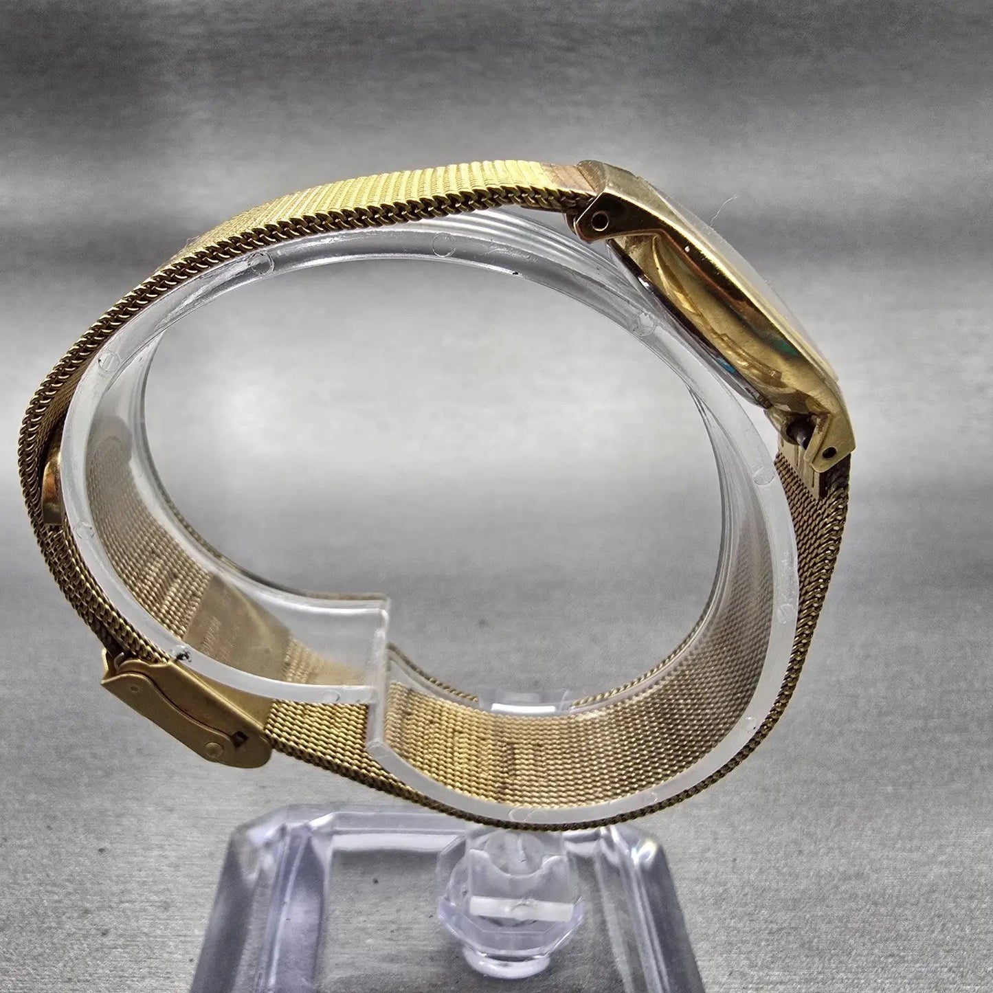 Skagen Denmark Watch Women 24mm MOP Dial Gold Tone Round 233XSGG New Battery8