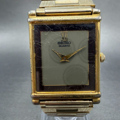Seiko Tank Watch Men 25mm Gray Dial Gold Tone Rectangle 6530-5399 New Battery0