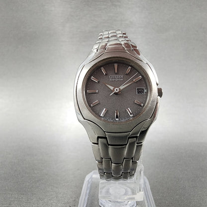 Citizen EcoDrive Watch Women 25mm Silver Dial Silver Tone Date E011S049601 Run5