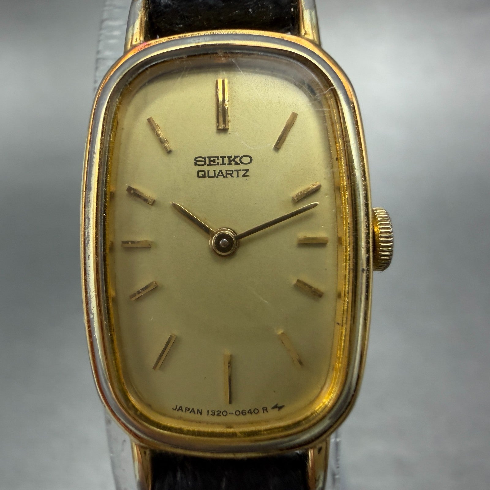 Seiko Watch Women 15mm Champagne Dial Gold Tone Oval 1320-5530 New Battery VTG1