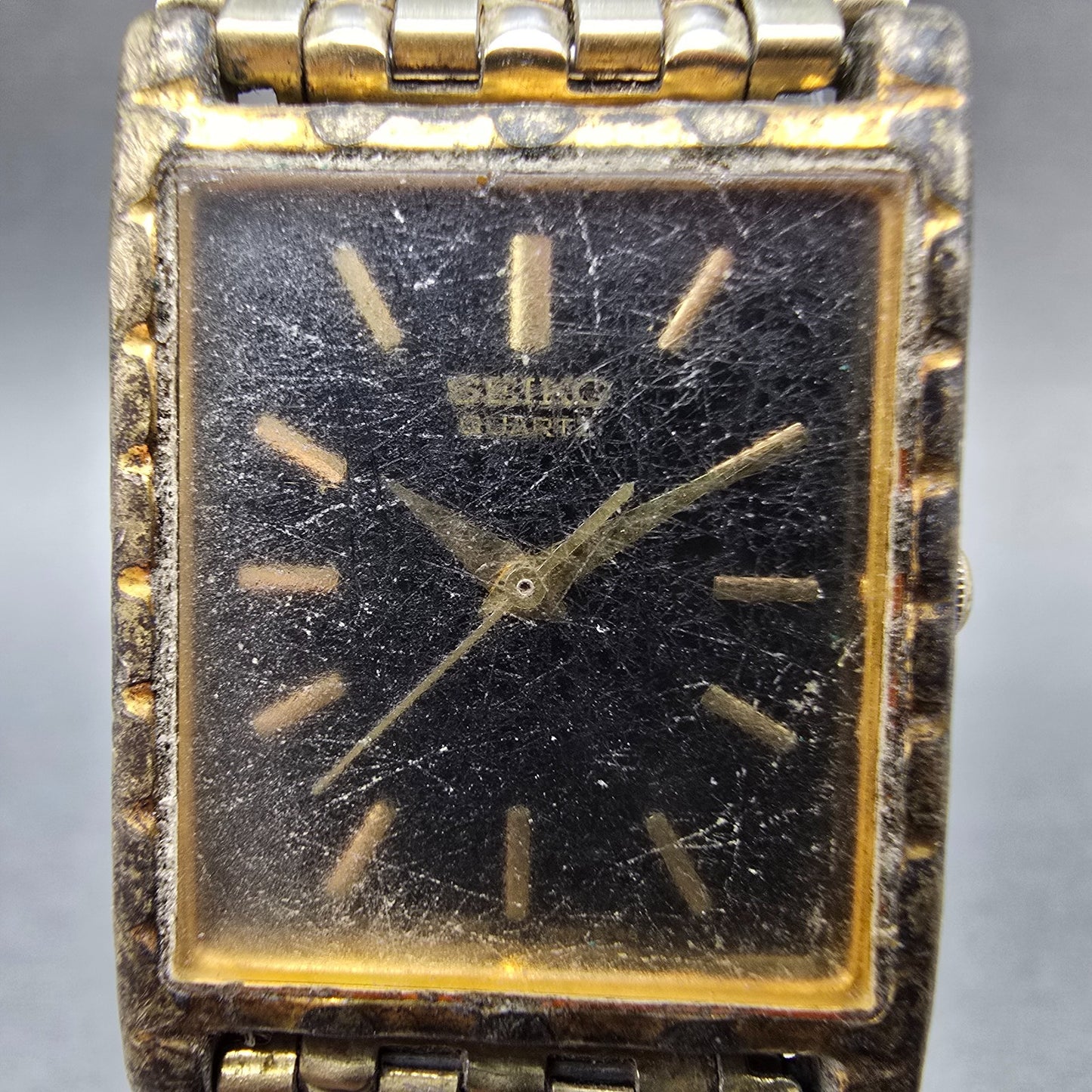 Seiko 7N01 Quartz Movement Works W/Case And Hands Vintage6