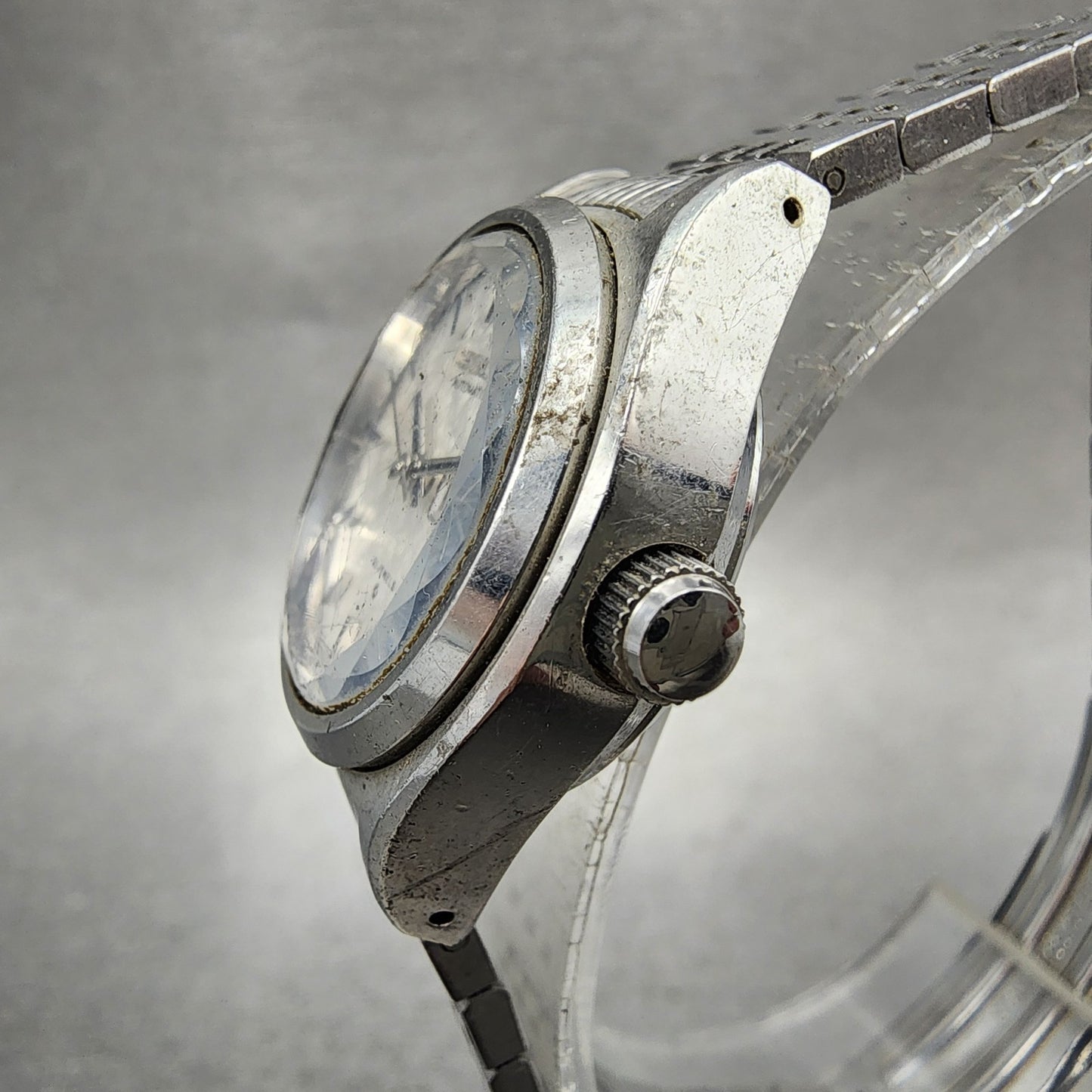 Seiko Automatic Watch Women 27mm Silver Dial Silver Tone Daydate 27060370 Runs2