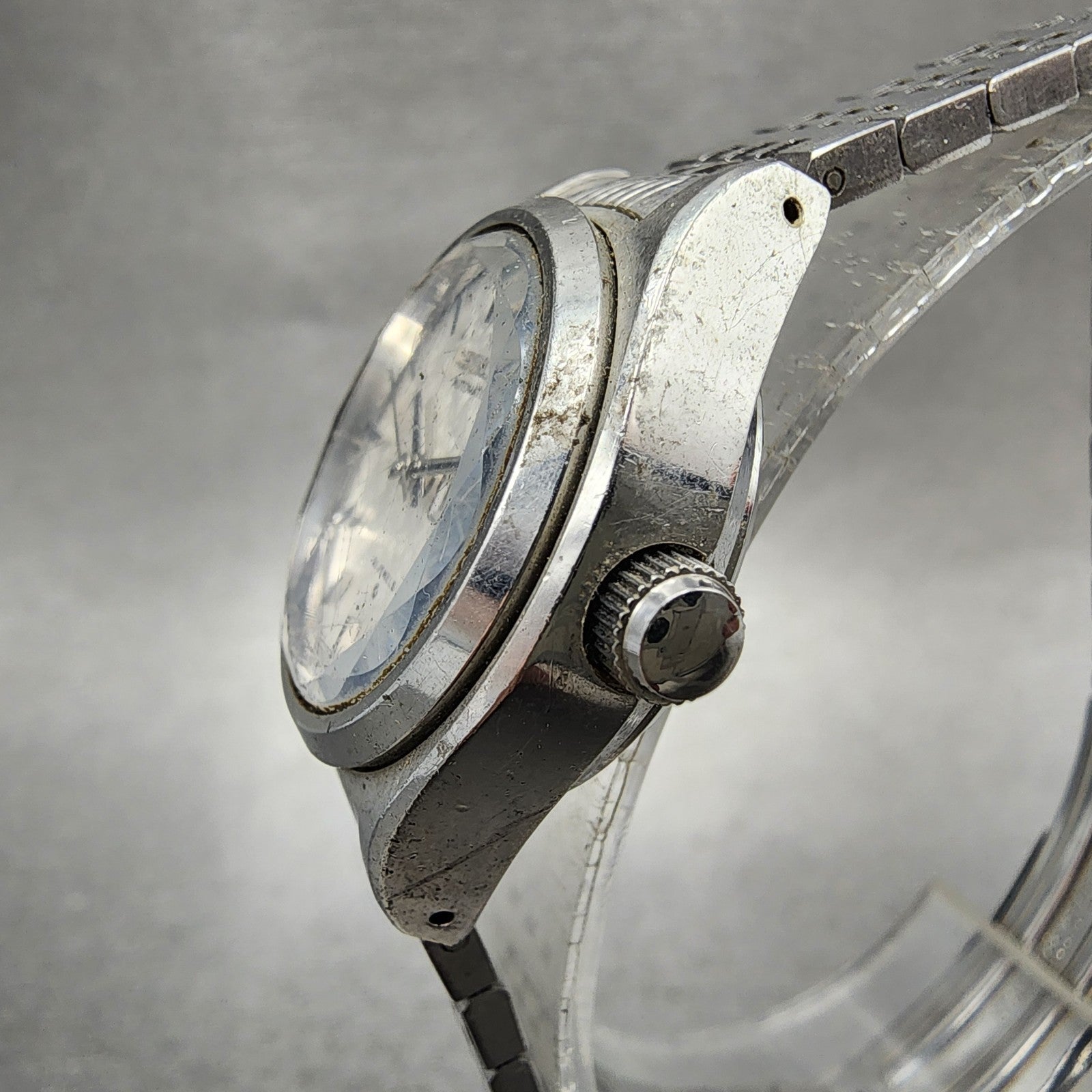 Seiko Automatic Watch Women 27mm Silver Dial Silver Tone Daydate 27060370 Runs2
