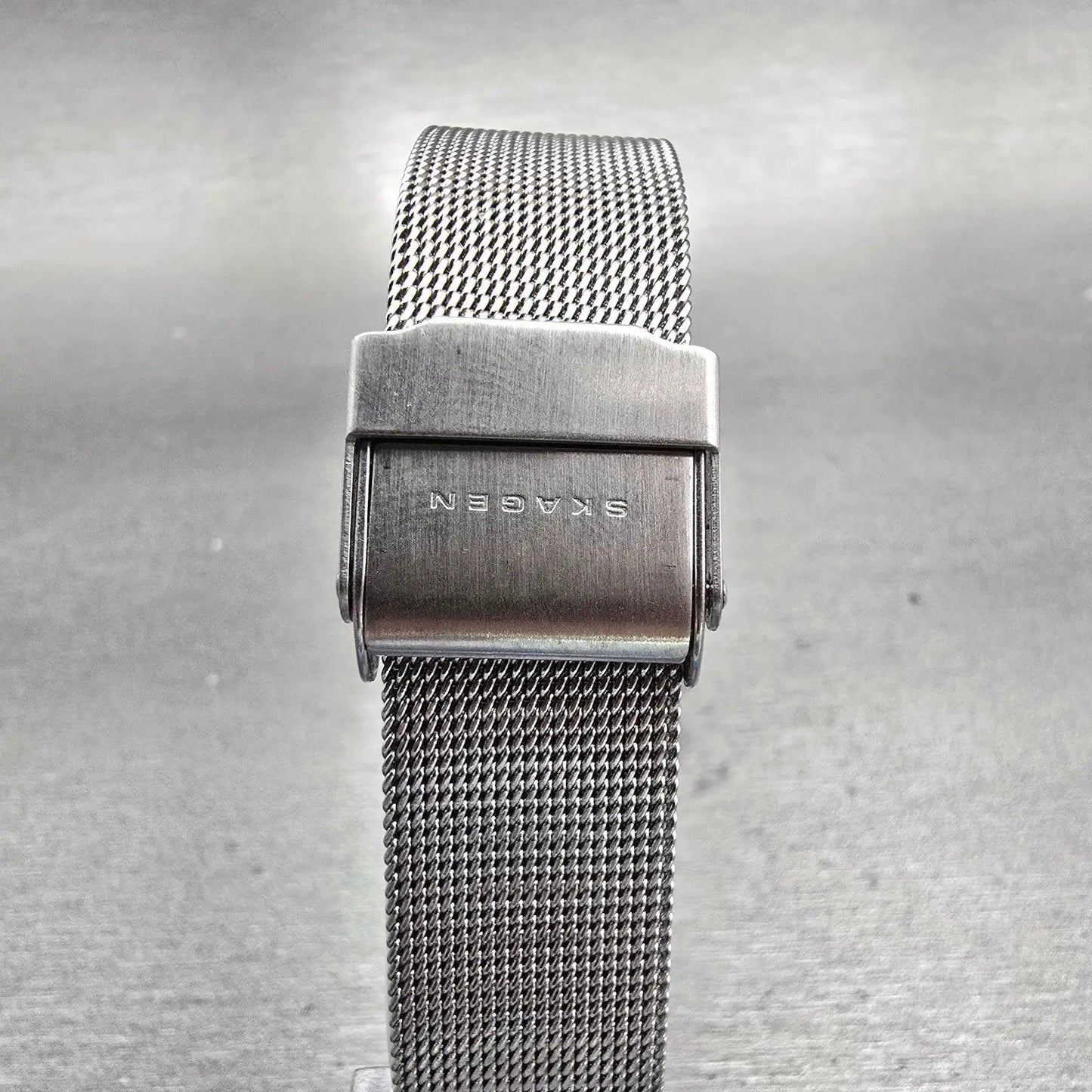 Skagen  Slimline Watch Women 28mm Silver Dial Silver Tone 233SSS New Batt7
