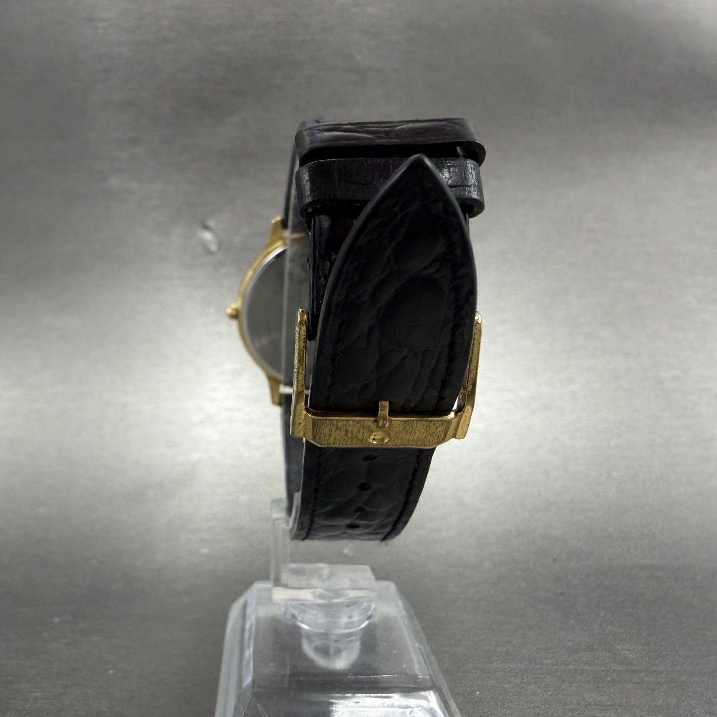 Movado Museum Watch Men 34mm Black Dial Gold Tone Round 87-D1-844 New Battery9