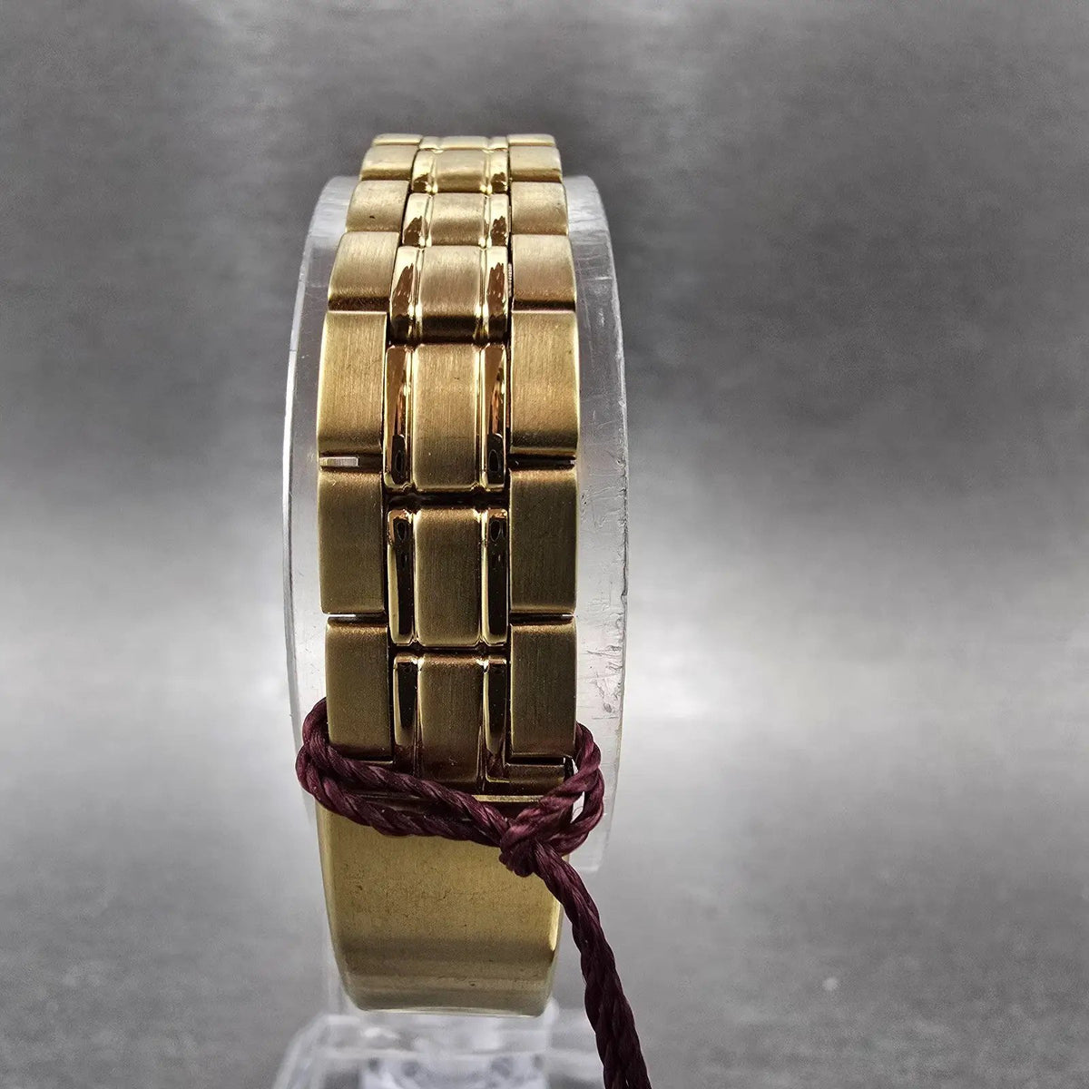Wittnauer Watch Women 25mm Gold Dial Gold Tone Date Round 15M04 New Battery7
