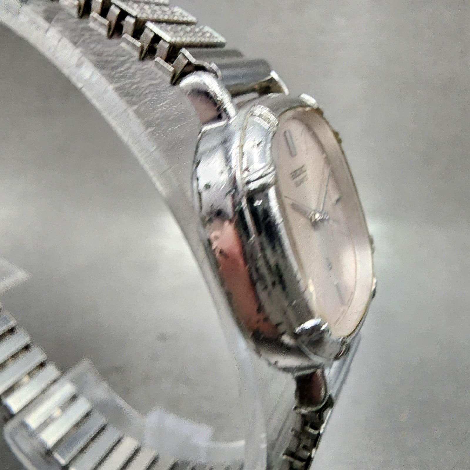 Seiko Watch Women 21mm Silver Dial SilverTone Rectangle 34215000 New Battery2