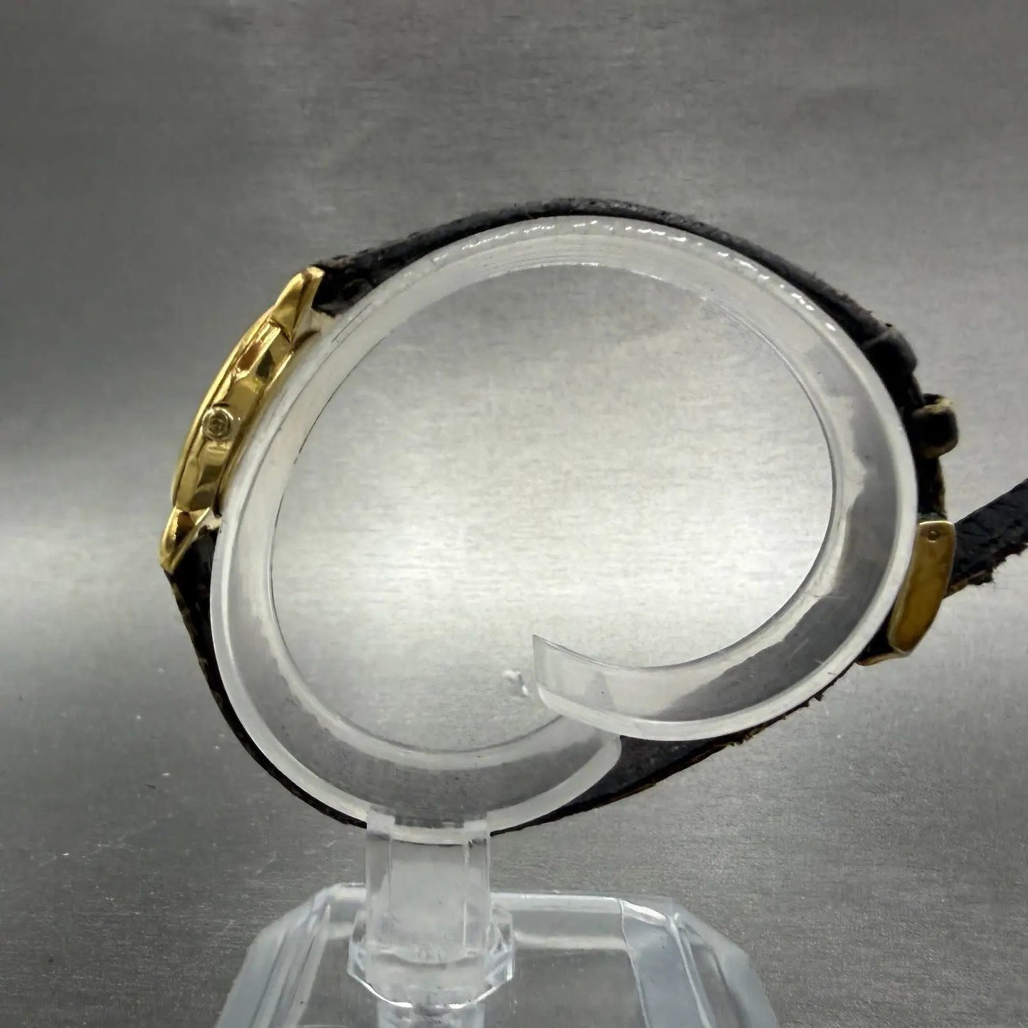 Gucci 3400L Watch Women 22mm White Dial Gold Plated Round New Battery VTG6