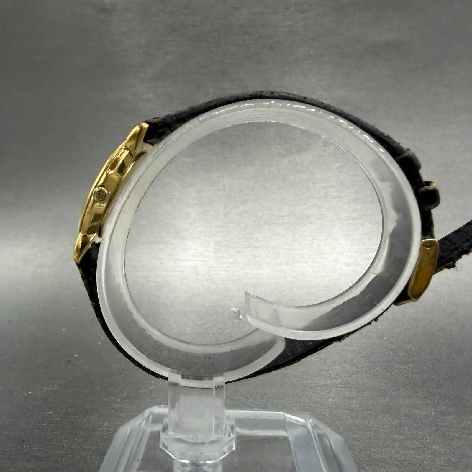 Gucci 3400L Watch Women 22mm White Dial Gold Plated Round New Battery VTG6