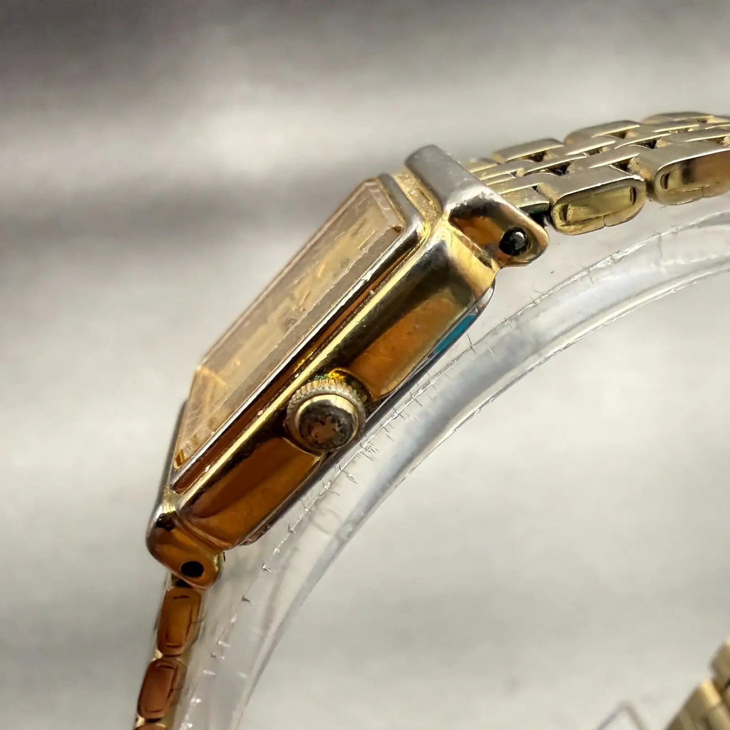 Seiko Watch Women 14mm Gold Dial Gold Tone Rectangle 1F20-5B80 New Battery VTG2