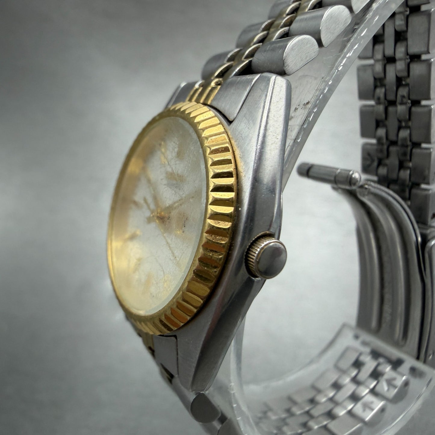 Seiko Watch Women 25mm White Dial Two Tone Daydate Round 7n83-0041 New Batt HN62