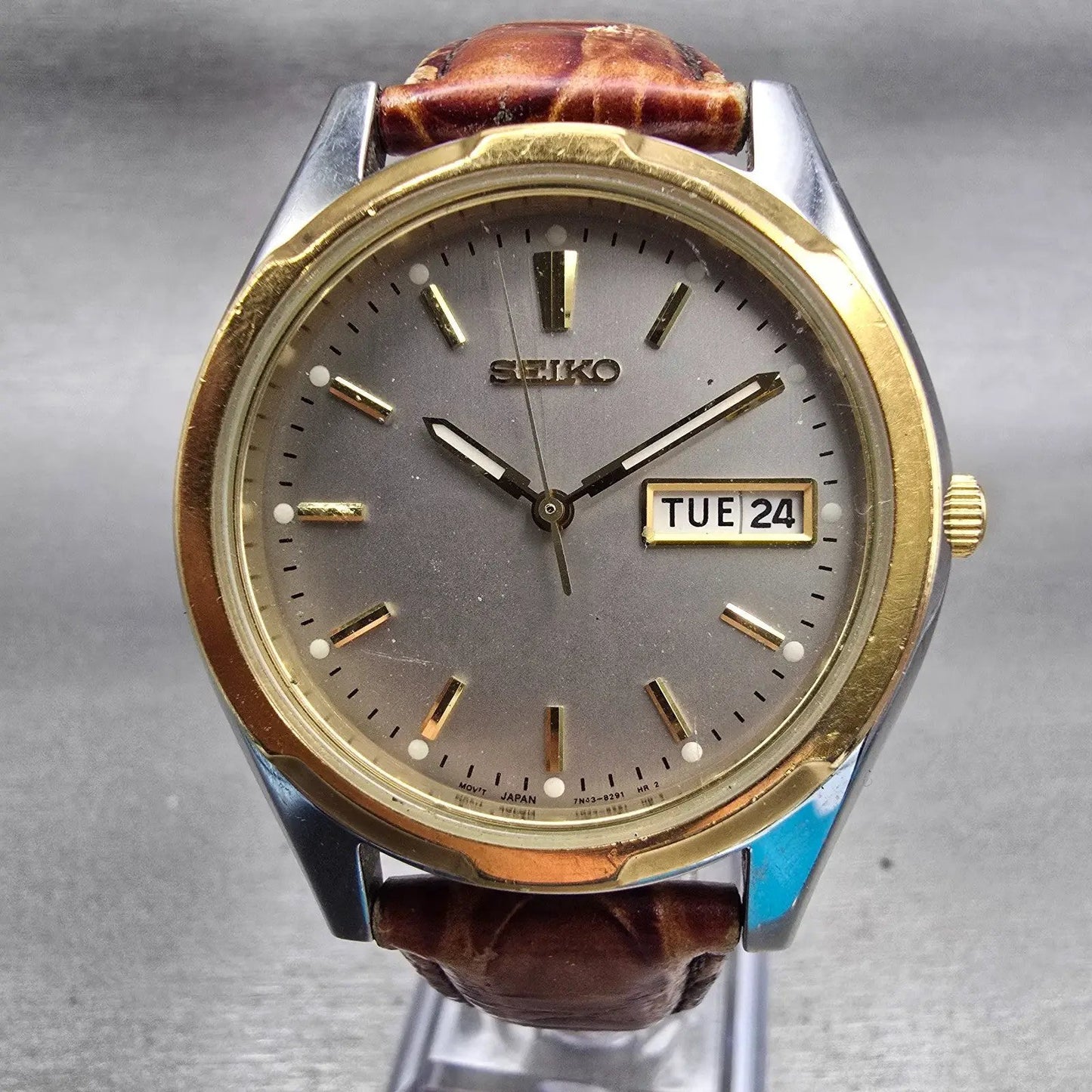 Seiko Watch Men 37mm Silver Dial Two Tone Daydate Round 7N43-8199 New Battery0