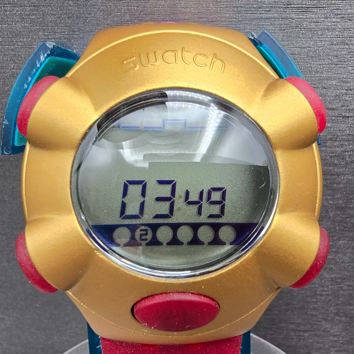 Swatch Beat Golden Virtual Wave Watch Men 47mm Gold Red YQG1000 New Battery NOS2