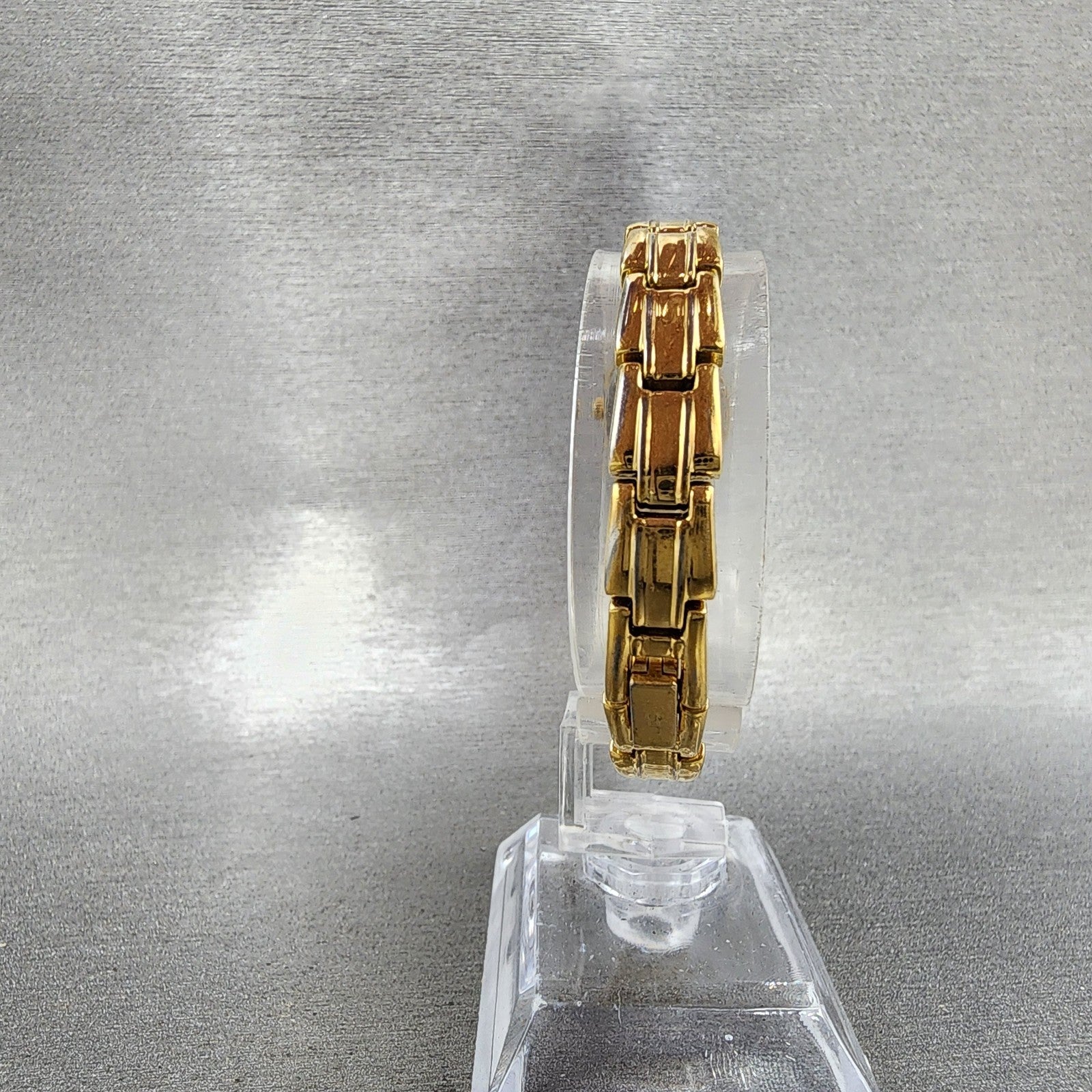 Bulova Watch Women 15mm White Dial Gold Tone Rectangle 97S44 New Battery7