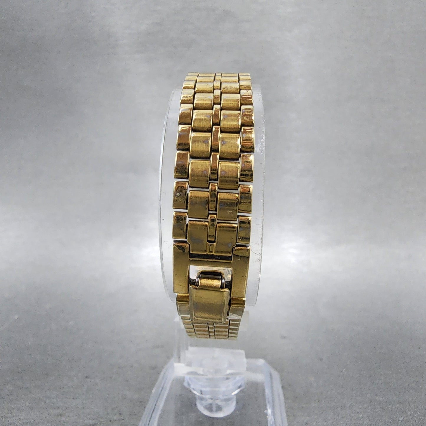 Seiko Watch Women 18mm White Dial Gold Tone Oval V4015109 New Battery VTG7