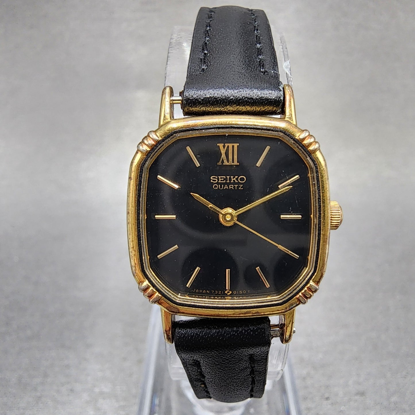 Seiko Watch Women 20mm Black Dial Gold Tone Square 7321507a New Battery0