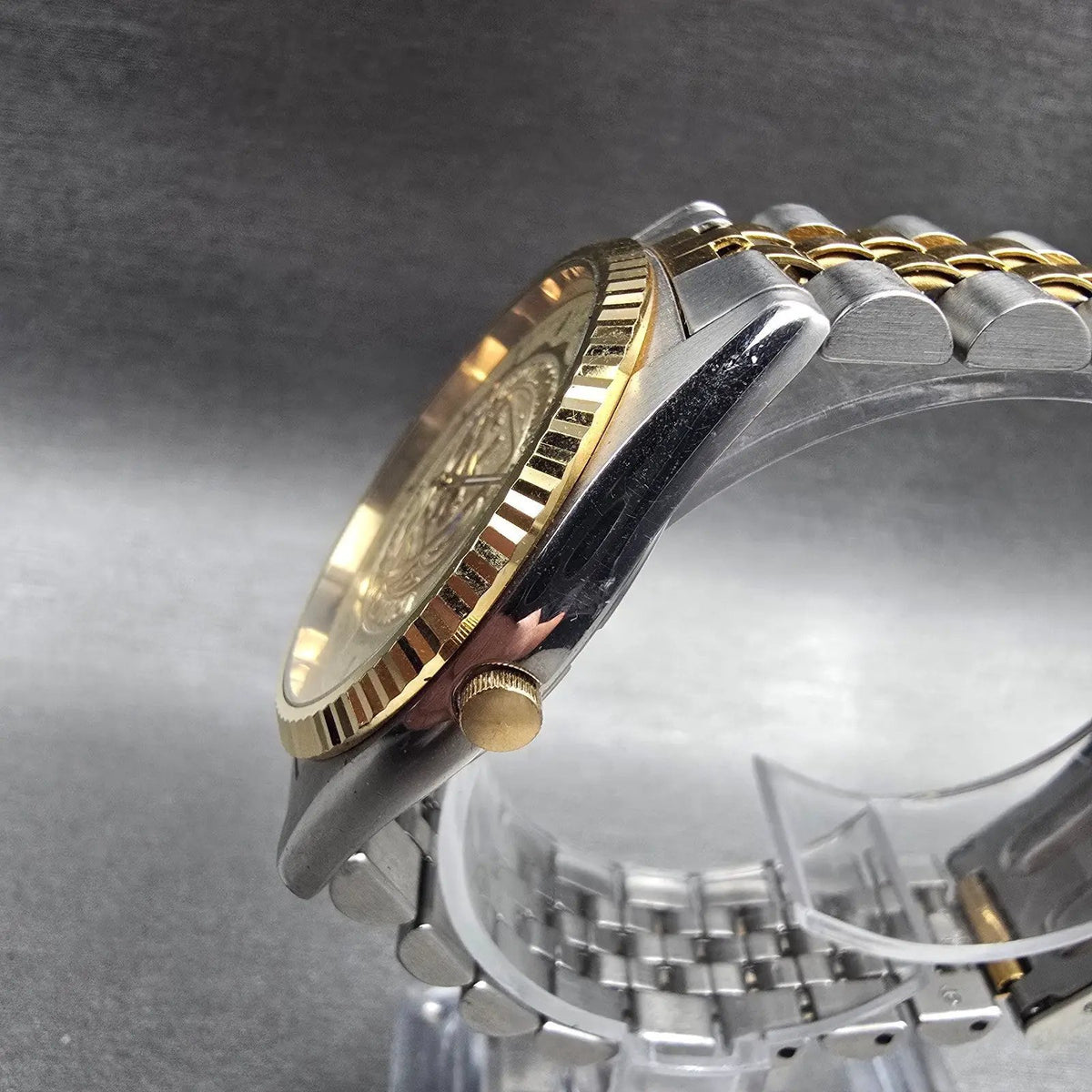 Seiko President Watch Men 35mm Gold Dial Two Tone Date Round Notre Dame New Batt2