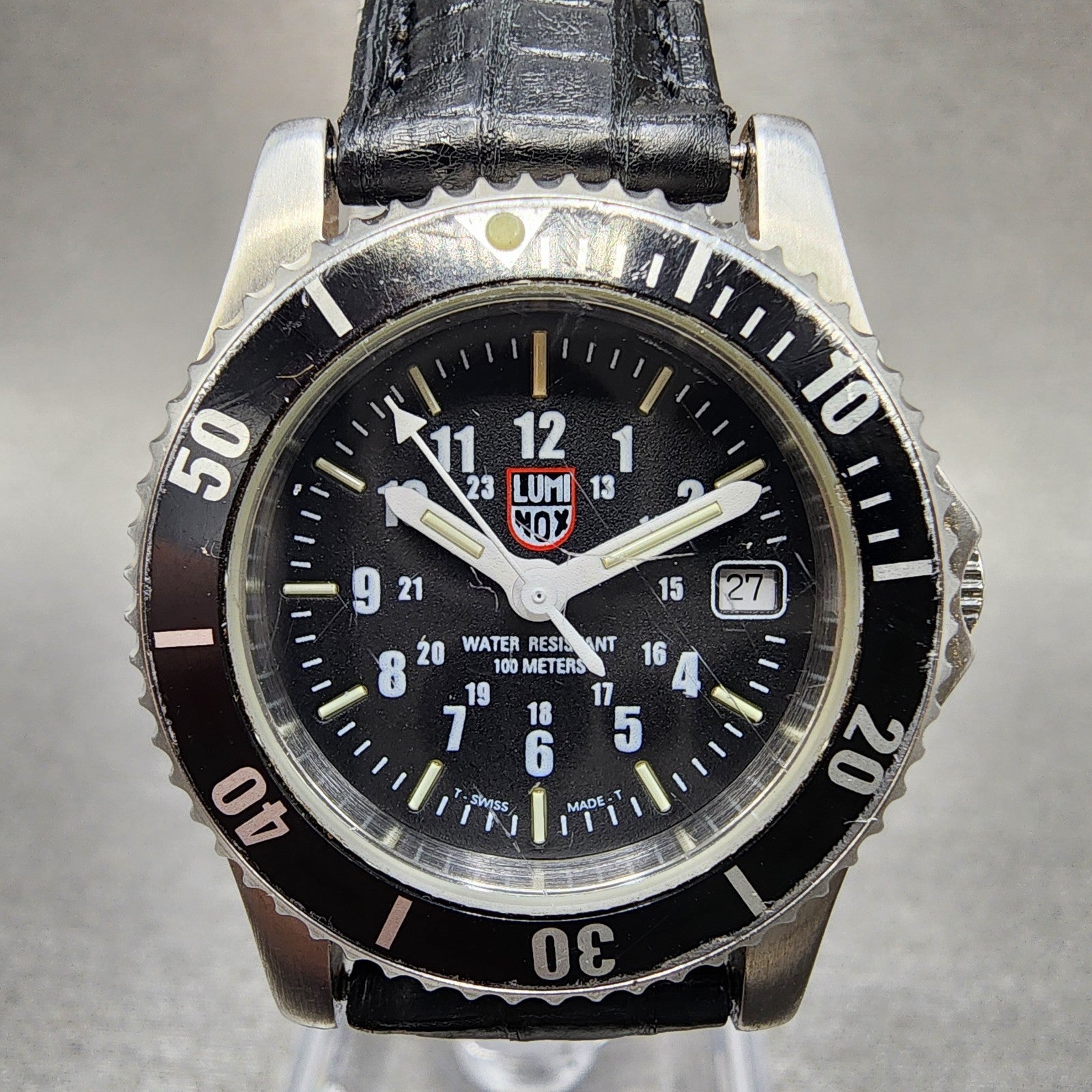 Luminox Dive Watch Women 29mm Black Dial Silver Tone Date Round 1530 New Battery1