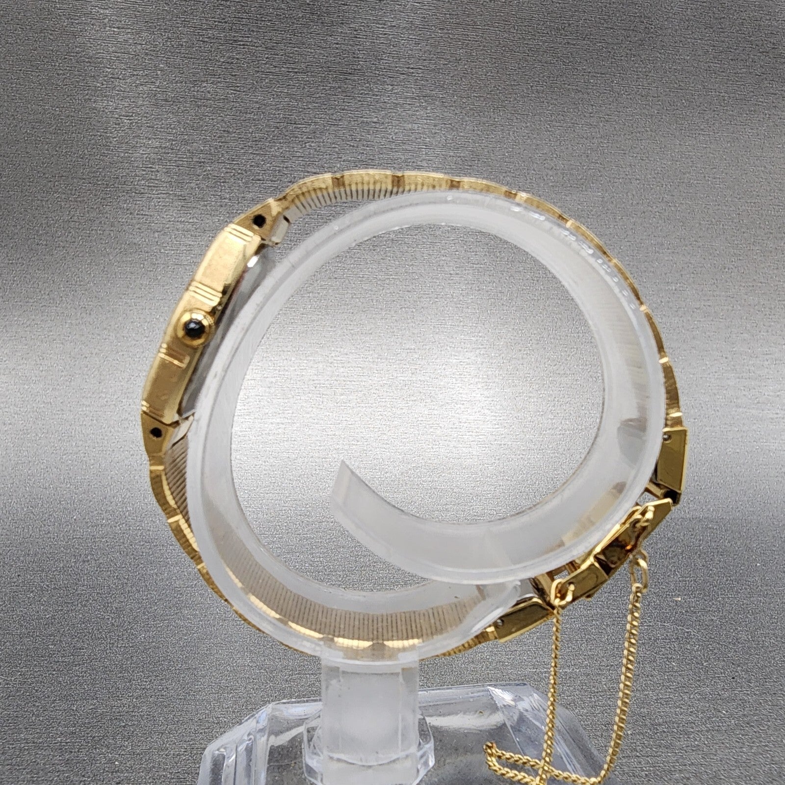 Seiko Watch Women 19mm Gold Dial Gold Tone Oval 14008519 New Battery8