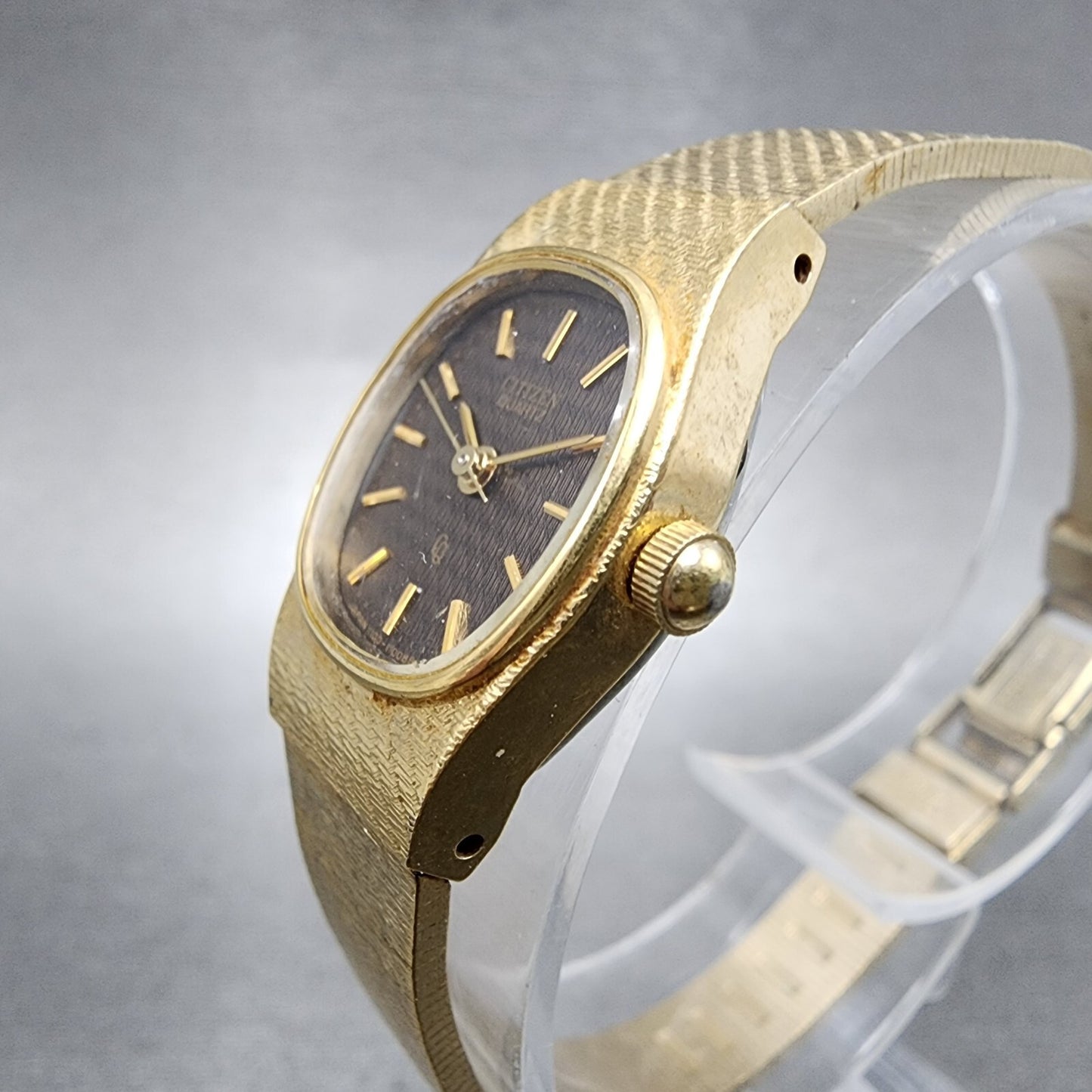 Citizen CQ Watch Women 17mm Brown Dial Gold Tone Oval 4102401 New Battery2