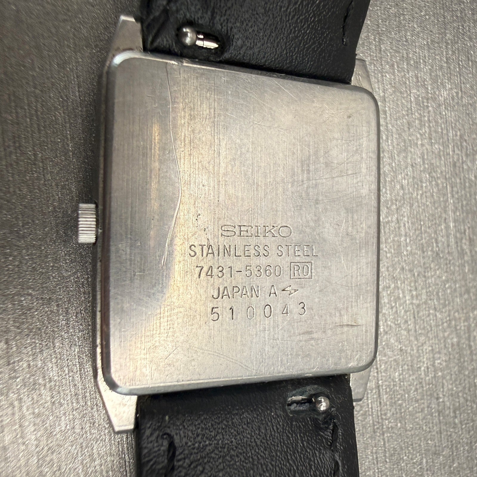 Seiko Watch Men 25mm Black Dial Silver Tone Rectangle 7431-5360 New Battery10