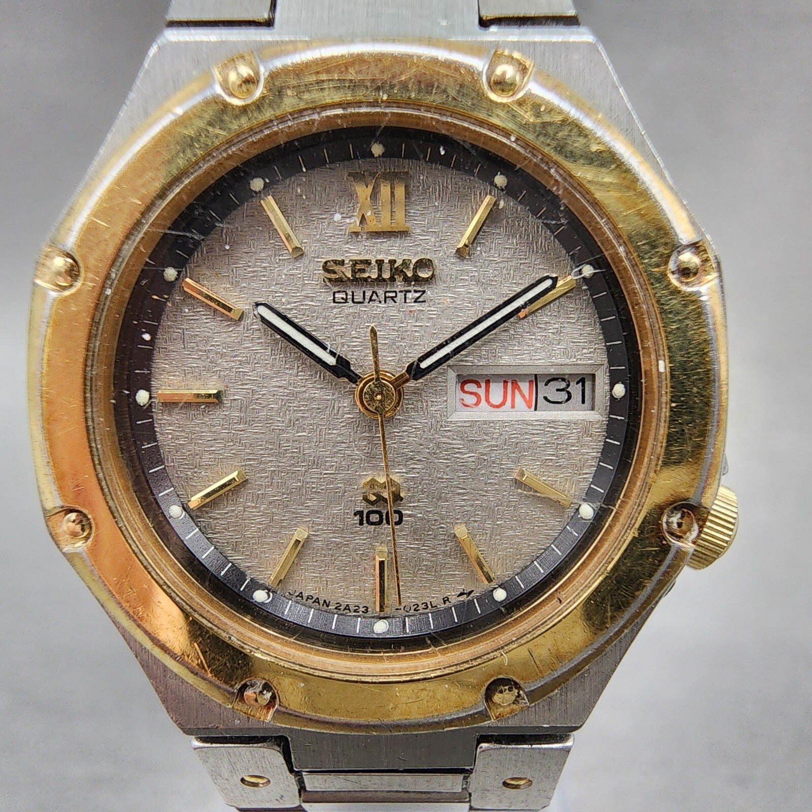 Seiko SQ 100 Watch Women 25mm Gray Dial Two Tone Daydate Octagon New Battery1