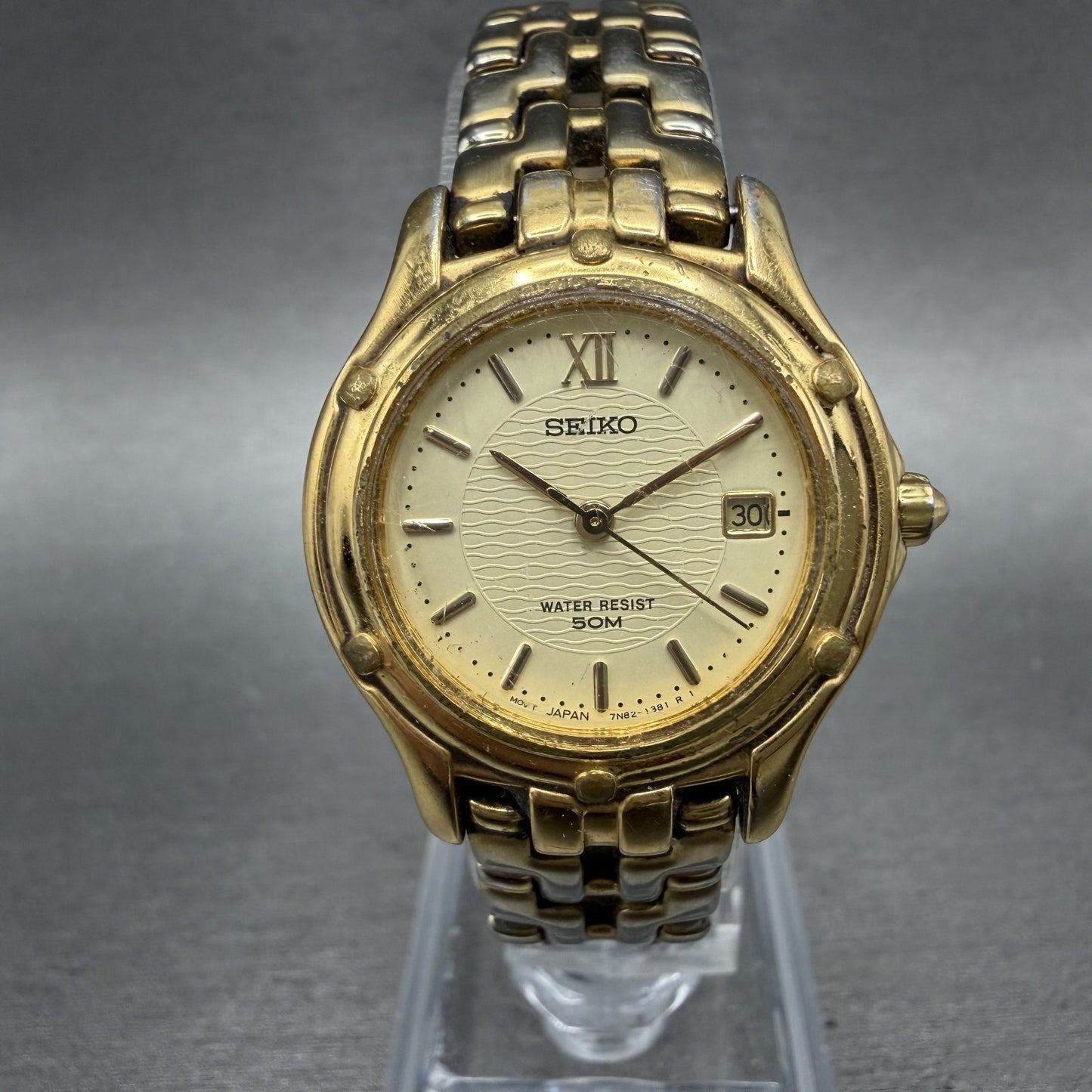 Seiko Watch Women 26mm White Dial Gold Tone Date Round 7n82-0599 New Battery GFE0
