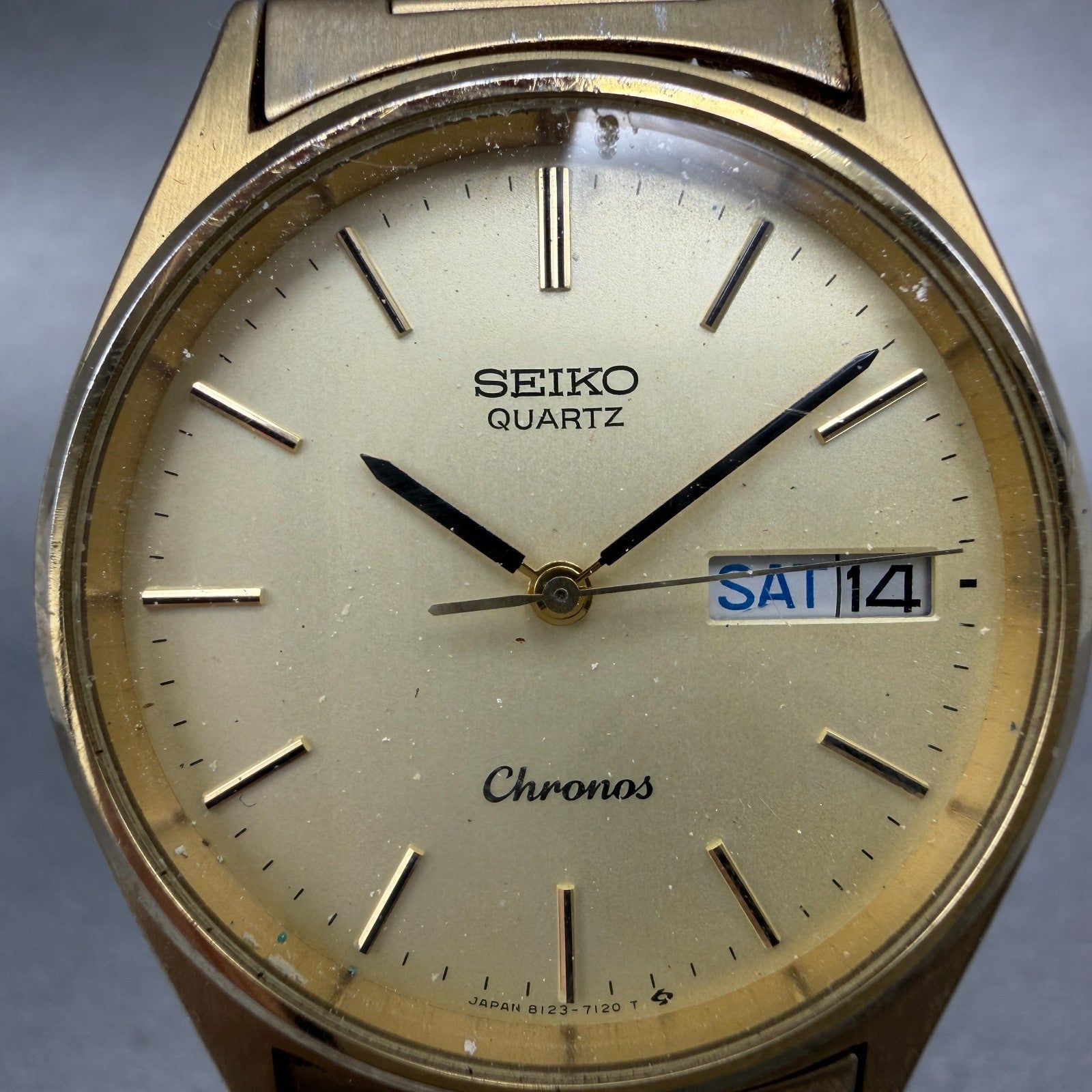 Seiko Chronos Watch Men 33mm Champagne Dial Gold Tone Daydate 8123-7080 PARTS2