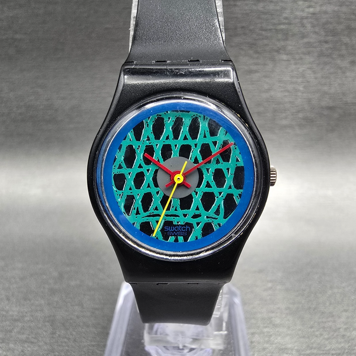 Swatch Chelsea Watch Women 25mm Green Dial Black Case Round LB112 New Battery0