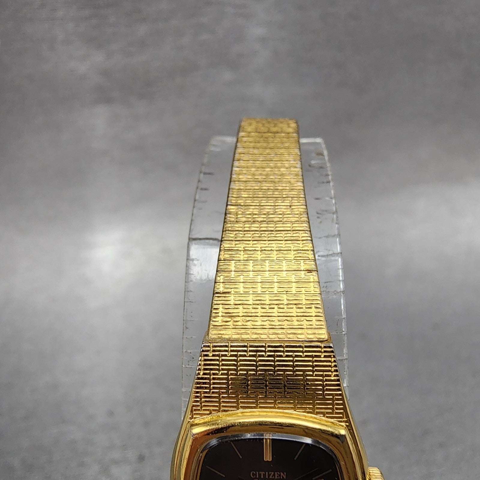 Citizen CQ Watch Women 16mm Black Dial Gold Tone 3220899849 New Battery4