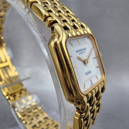 Raymond Weil Fidelio Tank Watch Women 17mm White Dial Gold Tone 3723 New Battery3