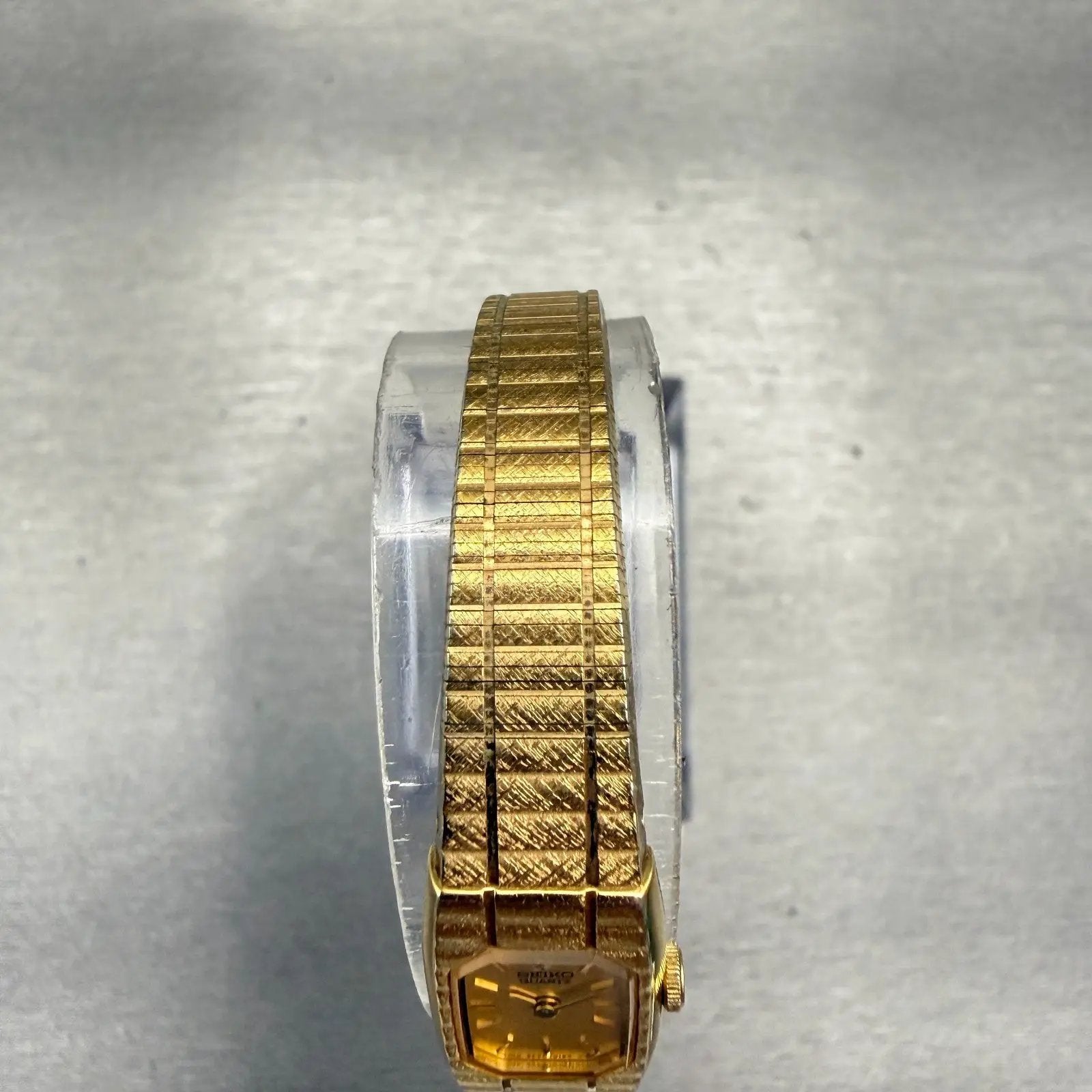 Seiko Watch Women 12mm Gold Dial Gold Tone Rectangle 2E20-5129 New Battery VTG4