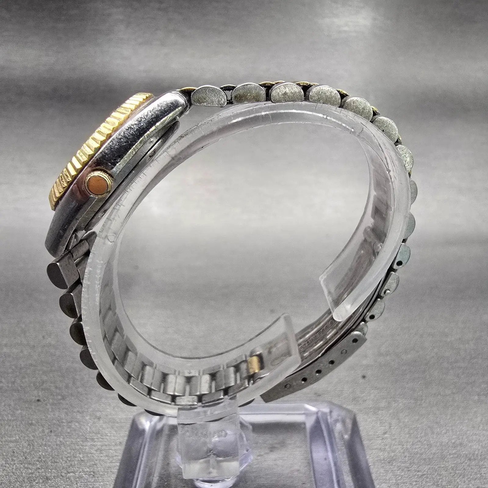 Seiko Watch Women 24mm Silver Dial Two Tone Daydate Round 7N83-0040 New Battery6