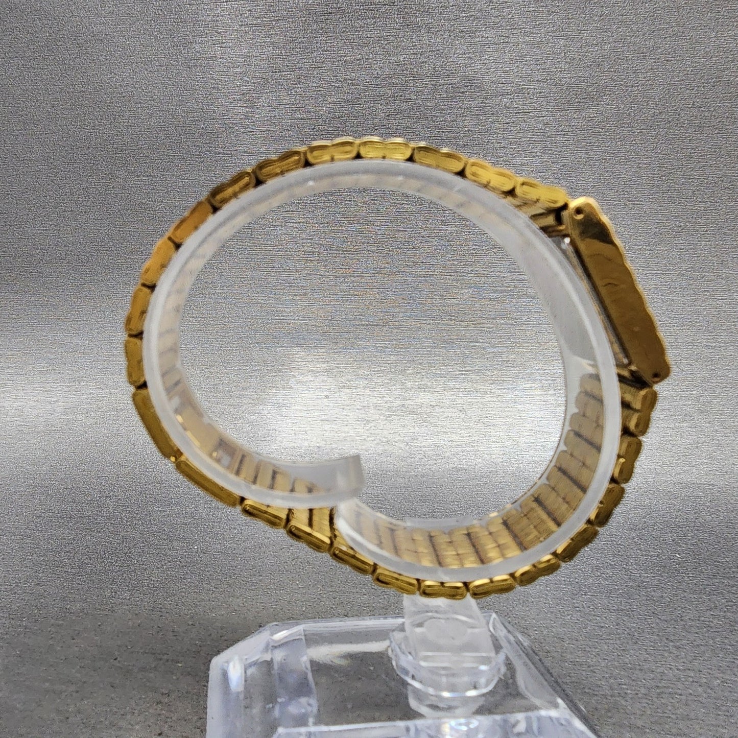 Seiko Tank Watch Women 16mm Gold Dial Gold Tone Rectangle 1N015A69 New Battery8