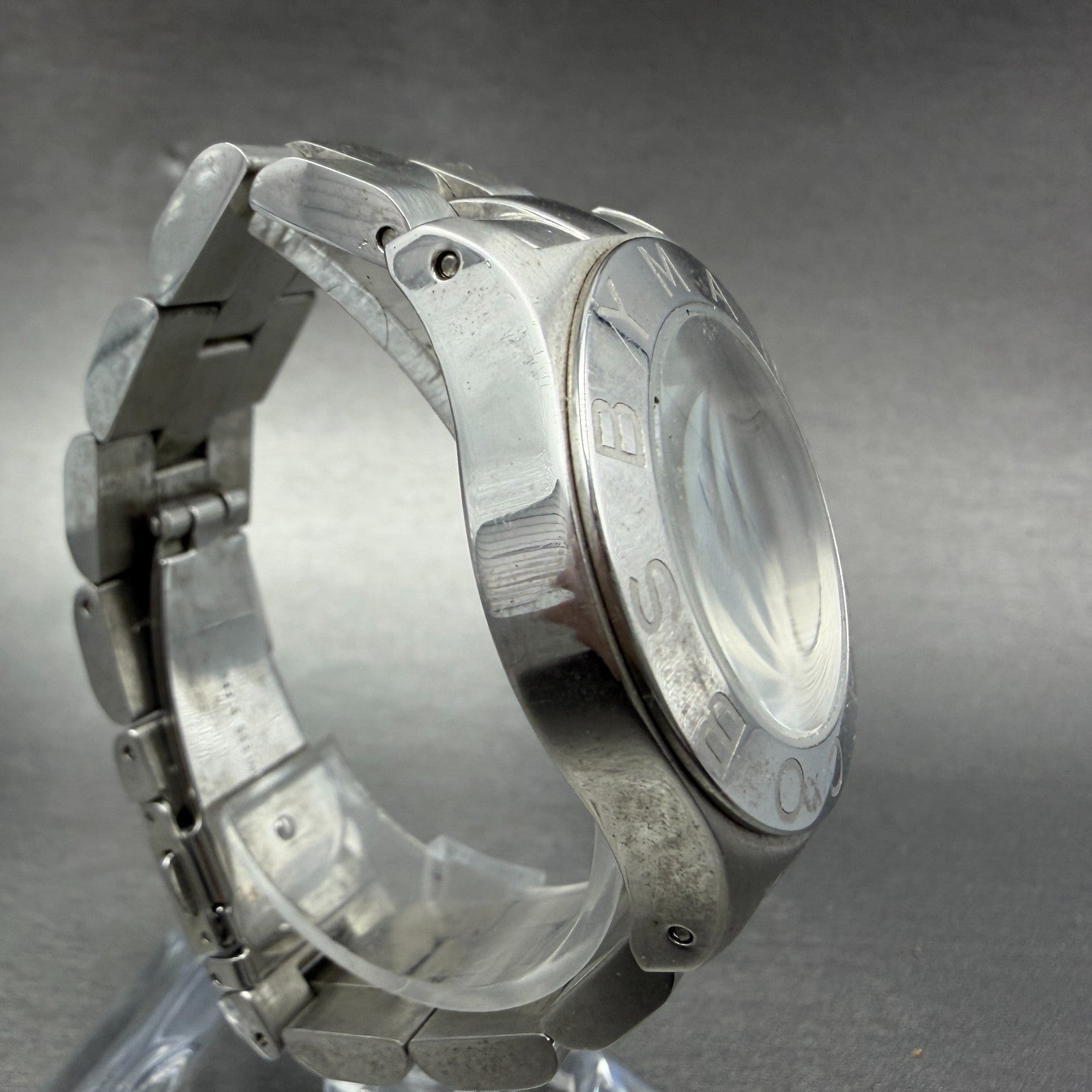 Marc Jacobs Blade Watch Women 36mm Silver Dial Stainless Steel Round New Battery3