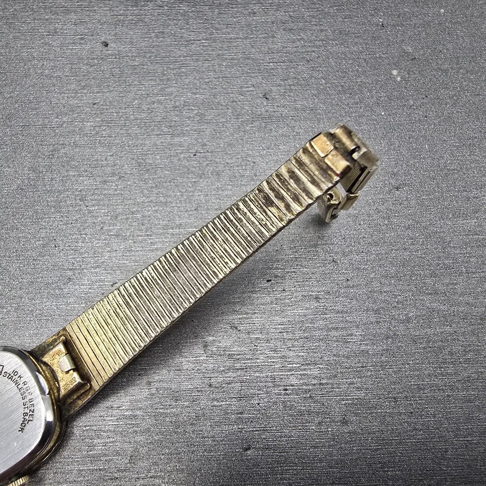 Hamilton Watch Women 18mm White Dial Gold Tone Rectangle Diamonds 8862 PARTS9