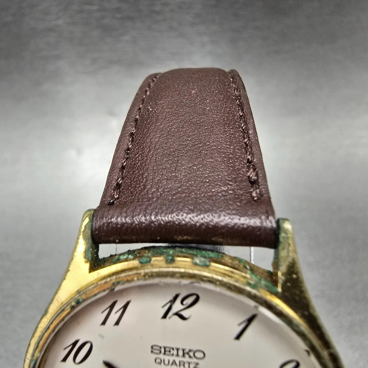 Seiko Watch Men 32mm White Dial Gold Round 7820-7030 New Battery Vintage4