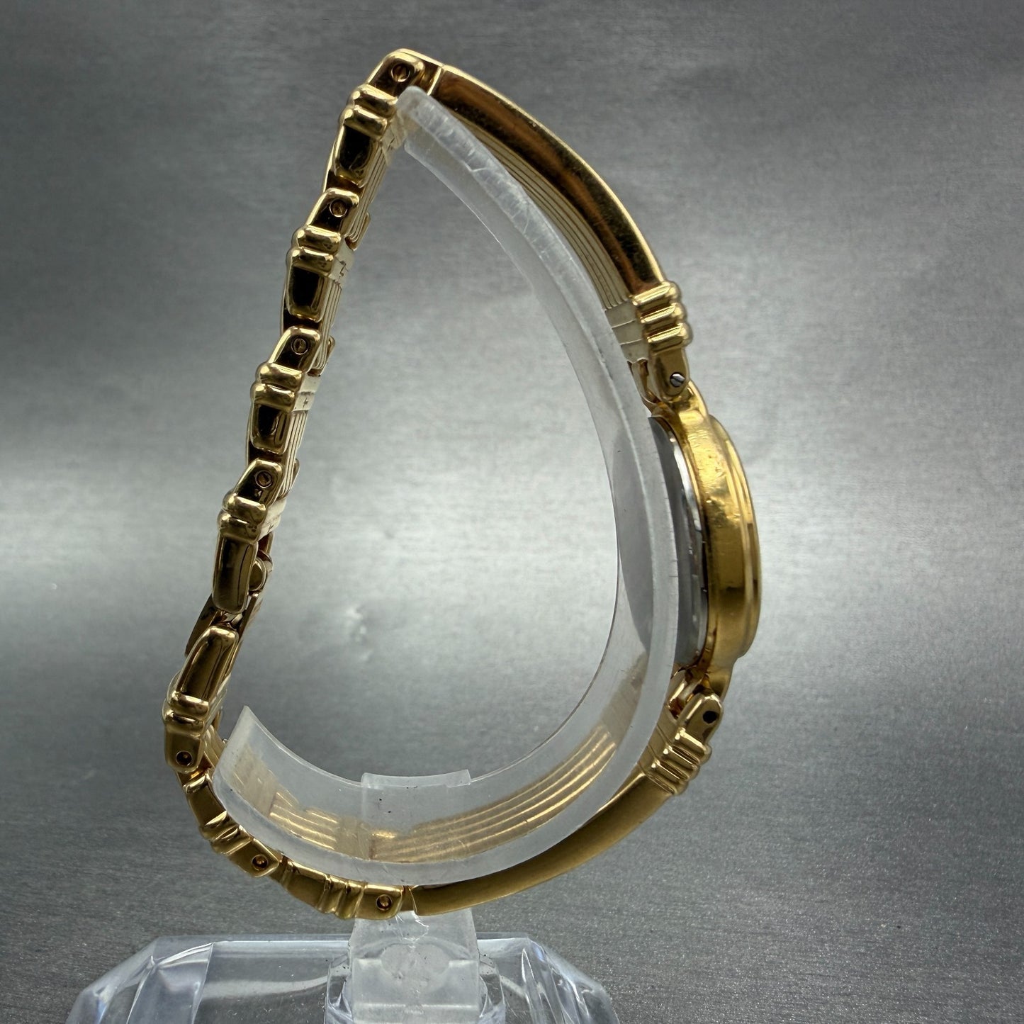 Seiko Watch Women 21mm Champagne Dial Gold Tone Round V400-1229 New Battery GVt8