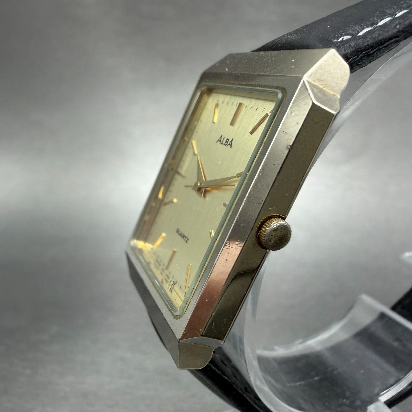 Seiko Alba Tank Watch Unisex 25mm Champagne Dial Gold Tone V801-5100 NewBattery2