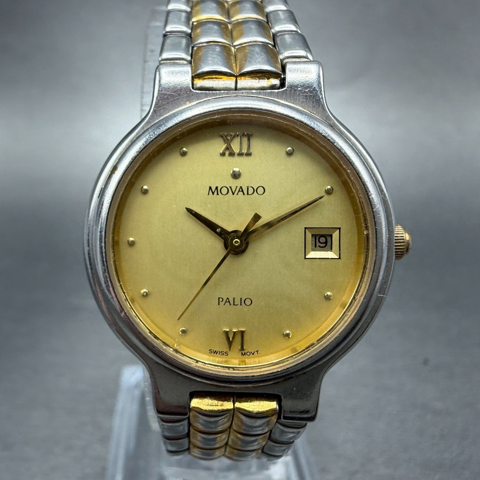 Movado Palio Watch Women 26mm Gold Dial Two Tone 81.94.826H New Battery0