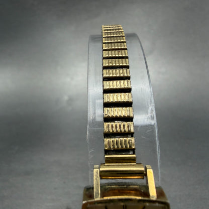 Certina Watch Women 17mm Gold Dial Gold Plated Square Manaul Wind Runs VTG4