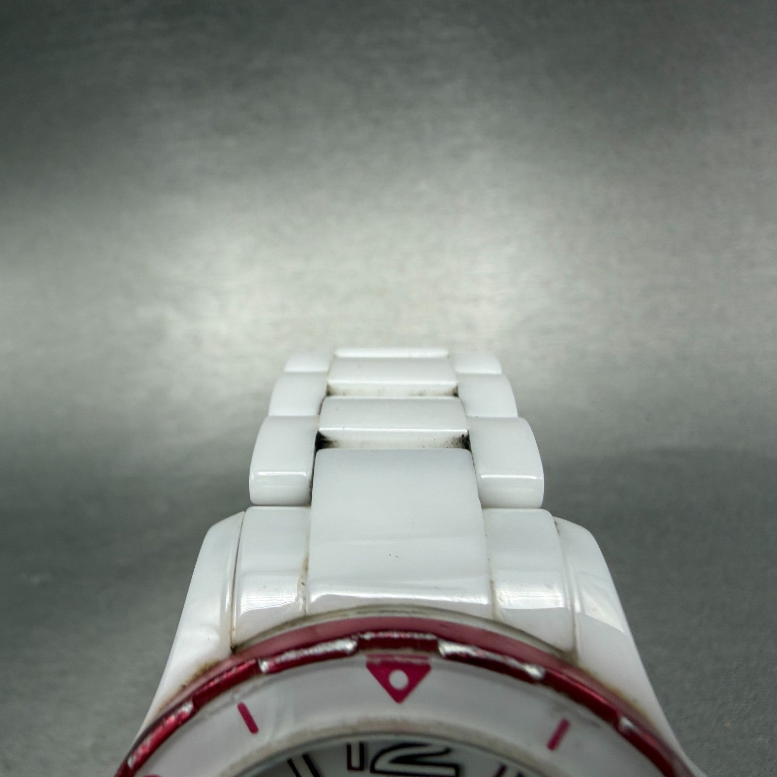 Fossil Watch Women 39mm White Dial White Ceramic Date Round CE-1051 New Battery4