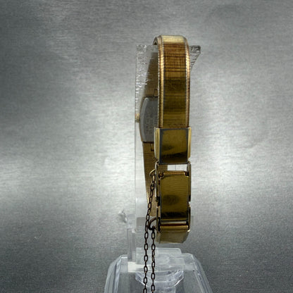 Seiko Tank Watch Women 13mm Champagne Dial Gold Tone Rectangle 2e20-5139 NewBat57