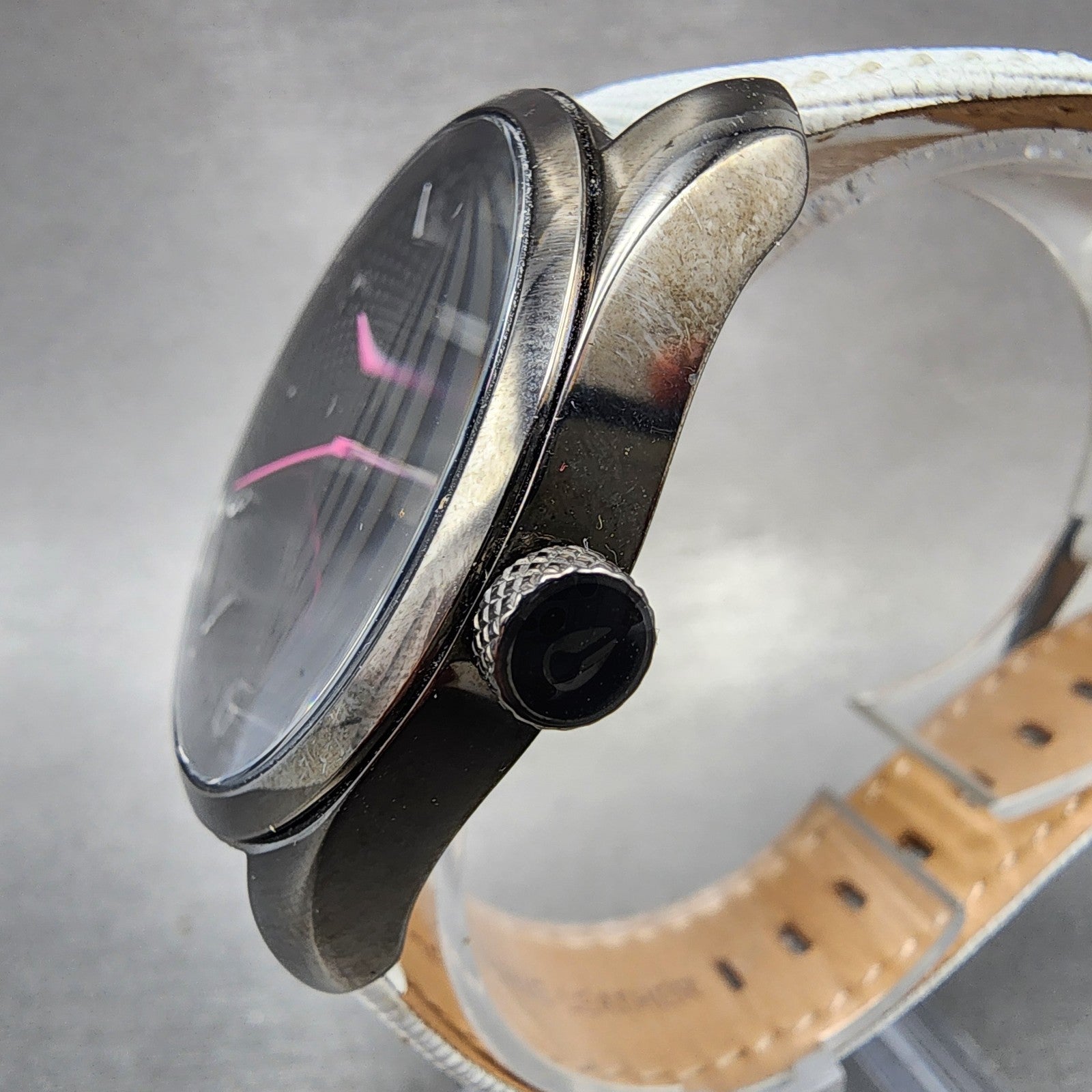 Nixon The Bullet Watch Women 38mm Black Dial Black Tone Date Round New Battery2
